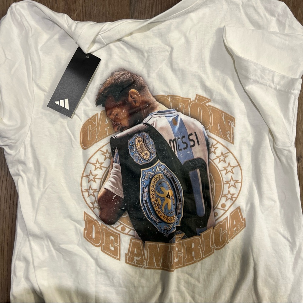 Mens Adidas Lionel Messi Campeon De America Shirt White - Picture 4 of 4